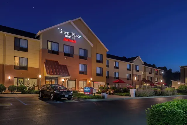 Photo 1 - TownePlace Suites by Marriott Huntington