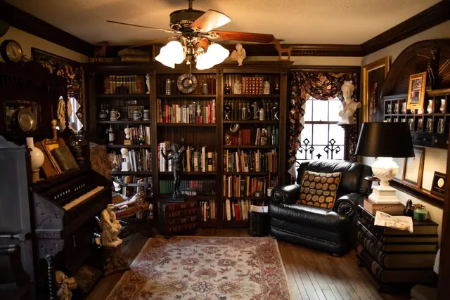 Photo 1 - Williamsburg Sampler B & B