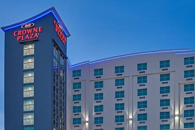 Photo 1 - Crowne Plaza Hotel Fort Lauderdale Airport/Cruiseport by IHG