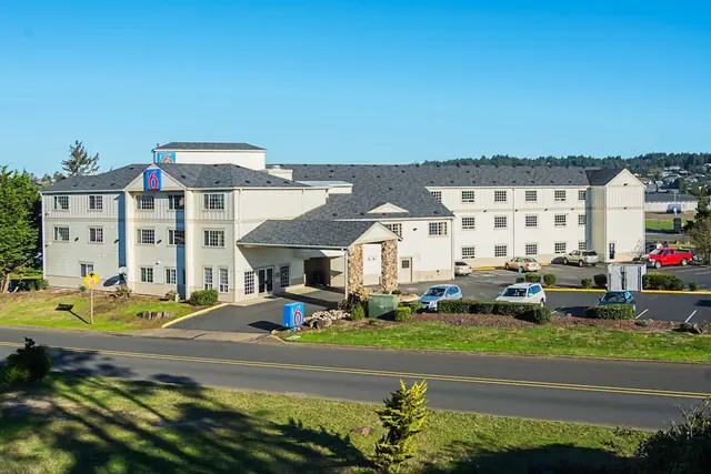 Photo 1 - Motel 6 Newport, OR