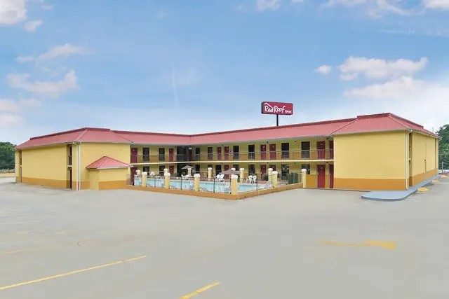 Photo 1 - Red Roof Inn Cartersville–Emerson/LakePoint North