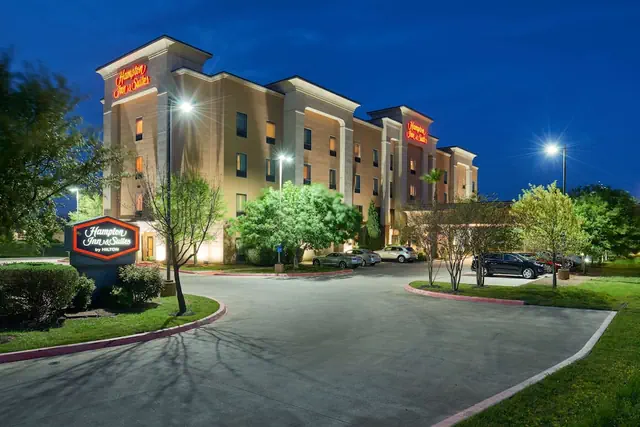 Photo 1 - Hampton Inn & Suites Austin South/Buda