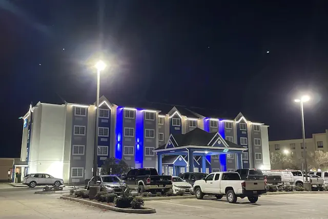 Photo 1 - Microtel Inn & Suites by Wyndham Baton Rouge Airport