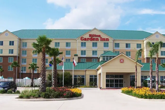 Photo 1 - Hilton Garden Inn Houston-Pearland