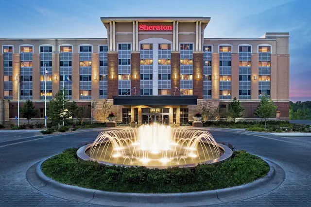 Photo 1 - Sheraton St. Paul Woodbury Hotel