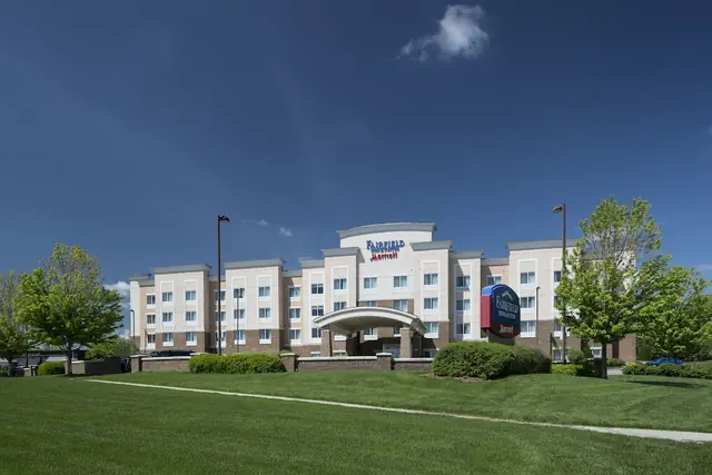 Photo 1 - Fairfield Inn & Suites by Marriott Kansas City Overland Park