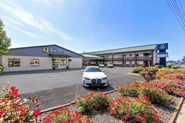 Photo 1 - Quality Inn Lawrenceburg