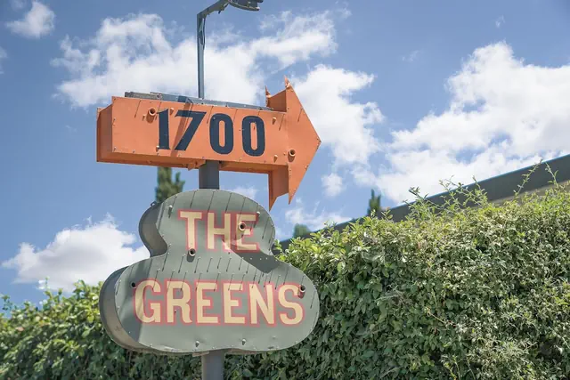 Photo 1 - The Greens Hotel - Del Paso Blvd