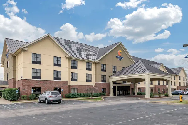 Photo 1 - Comfort Inn Louisville Southwest