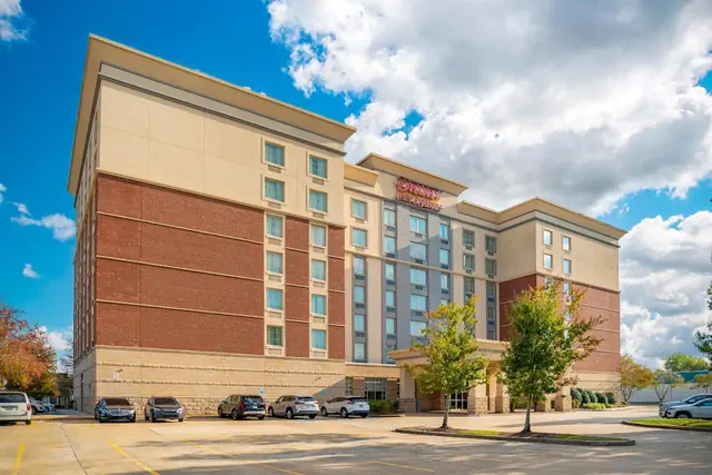 Photo 1 - Drury Inn & Suites Baton Rouge