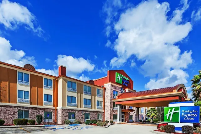 Photo 1 - Holiday Inn Express Hotel & Suites Lafayette South by IHG