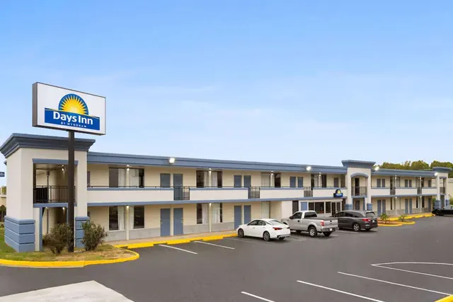 Photo 1 - Days Inn by Wyndham Montgomery I-85