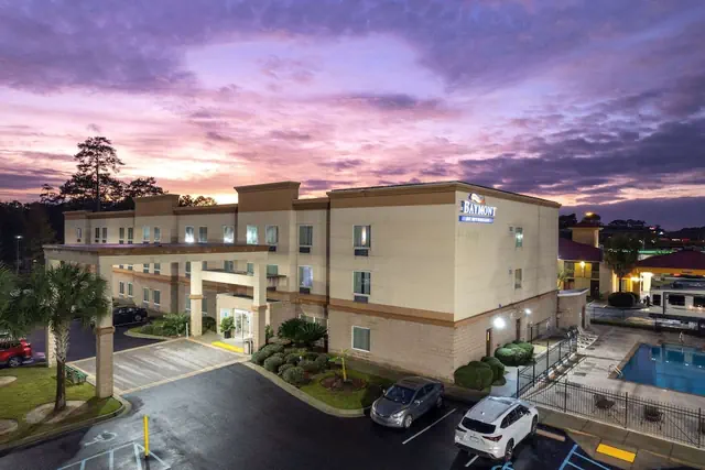 Photo 1 - Baymont by Wyndham Savannah I-95