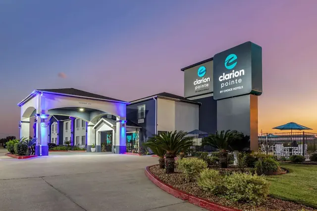 Photo 1 - Clarion Pointe Sulphur - Lake Charles