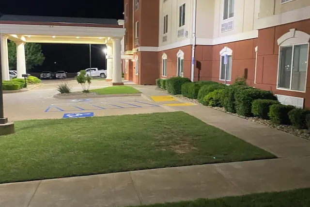 Photo 1 - Holiday Inn Express &Suites Snyder by IHG