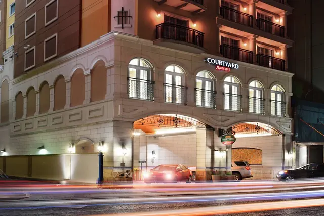 Photo 1 - Courtyard Marriott Riverwalk