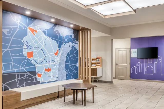 Photo 1 - Holiday Inn Express & Suites Green Bay East by IHG