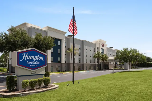 Photo 1 - Hampton Inn & Suites Ocala - Belleview