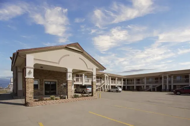 Photo 1 - Americas Best Value Inn Pryor