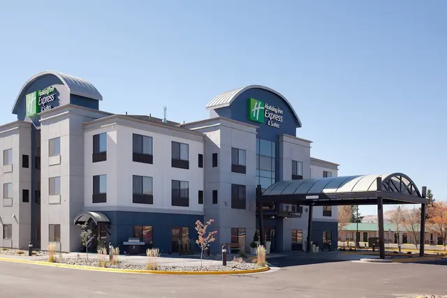 Photo 1 - Holiday Inn Express Hotel & Suites ROCK SPRINGS GREEN RIVER by IHG