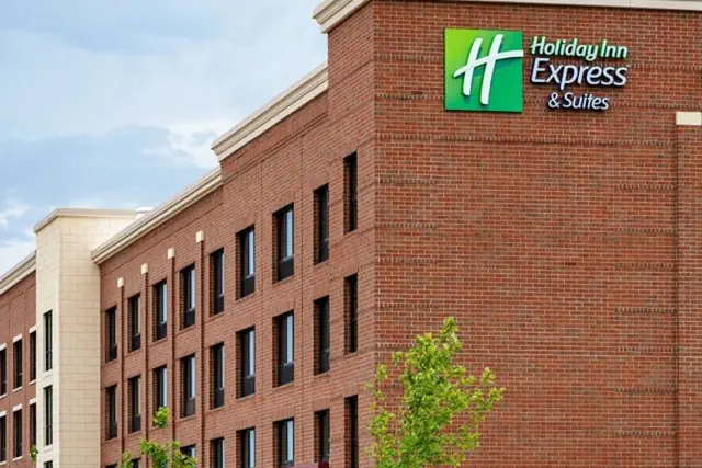 Photo 1 - Holiday Inn Express & Suites Franklin - Berry Farms by IHG