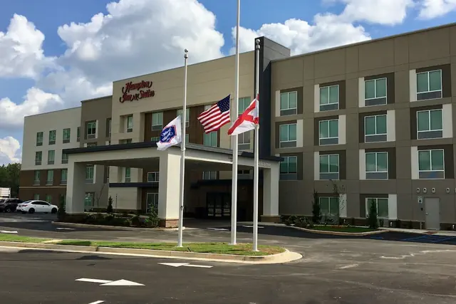 Photo 1 - Hampton Inn & Suites Saraland Mobile