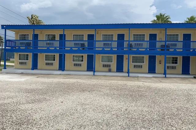 Photo 1 - American Inn and Suites