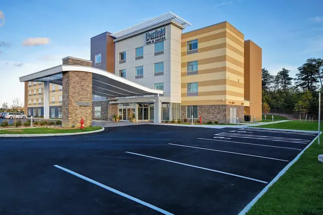 Photo 1 - Fairfield Inn & Suites by Marriott Plymouth