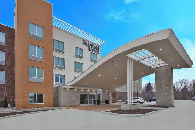 Photo 1 - Fairfield Inn & Suites by Marriott Flint Grand Blanc