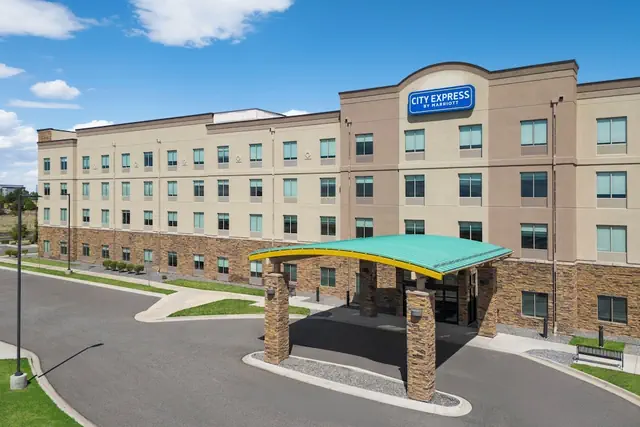 Photo 1 - City Express by Marriott Denver Airport