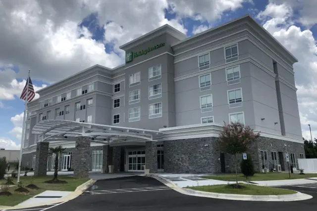 Photo 1 - Holiday Inn Hotel & Suites Fayetteville W-Fort Bragg Area by IHG