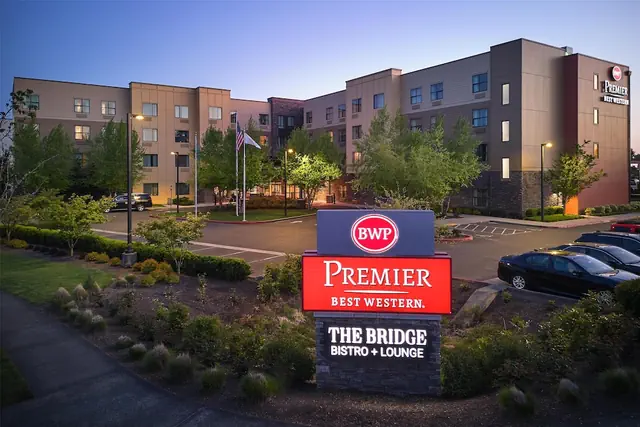 Photo 1 - Best Western Premier Hotel at Fisher's Landing