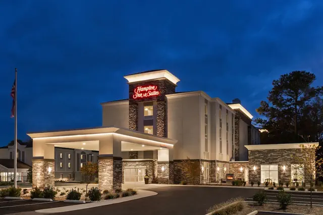 Photo 1 - Hampton Inn & Suites Ocean City West