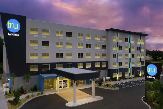 Photo 1 - Tru by Hilton Lake City