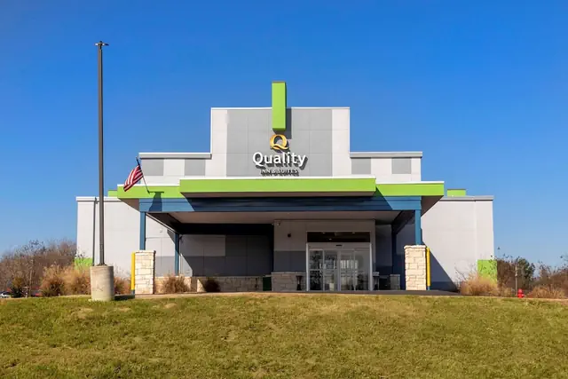 Photo 1 - Quality Inn & Suites Elgin