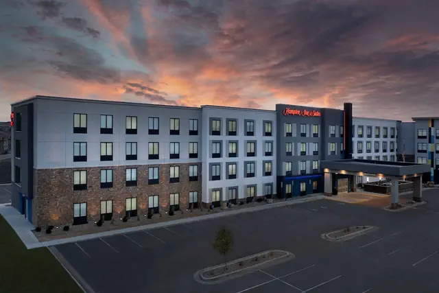 Photo 1 - Hampton Inn & Suites Rapid City Rushmore