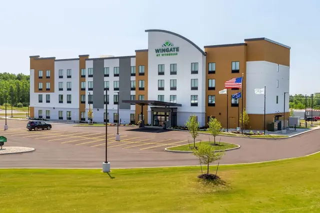 Photo 1 - Wingate by Wyndham Angola