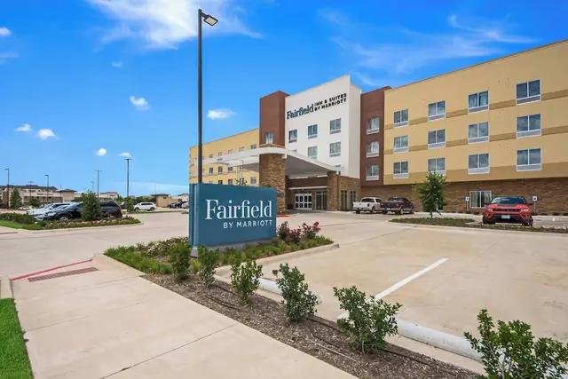 Photo 1 - Fairfield Inn & Suites by Marriott Dallas Plano/Frisco