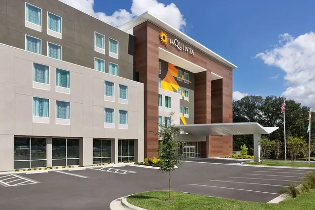 Photo 1 - La Quinta by Wyndham Gainesville