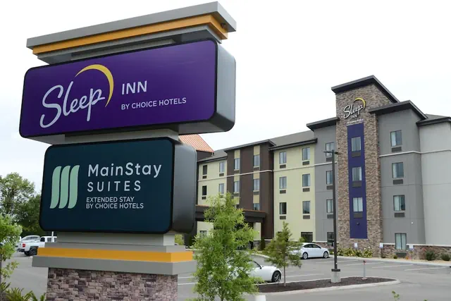Photo 1 - Sleep Inn Bowling Green North