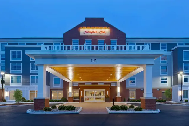 Photo 1 - Hampton Inn Cape Cod Canal
