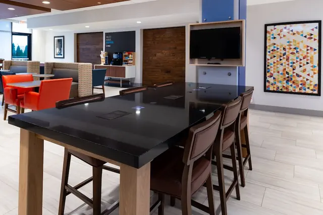 Photo 1 - Holiday Inn Express & Suites Romeoville - Joliet North by IHG