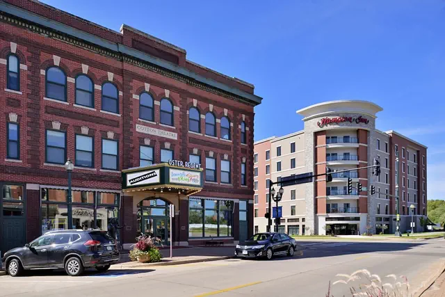 Photo 1 - Hampton Inn Cedar Falls Downtown