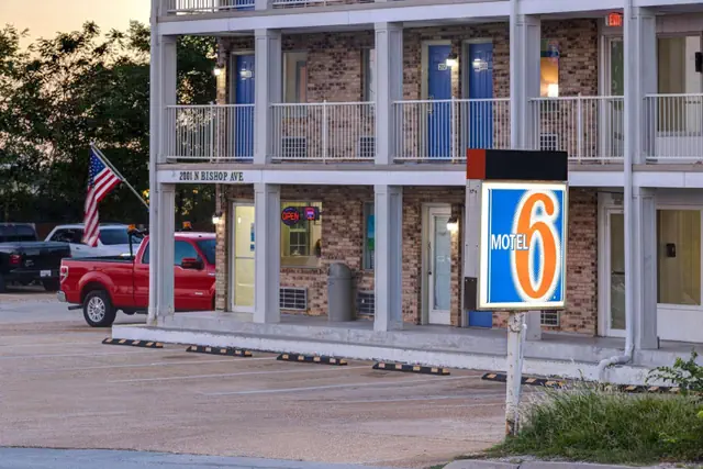Photo 1 - Motel 6-Rolla, MO