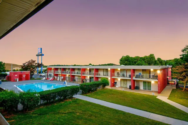 Photo 1 - Motel 6-Gainesville, GA