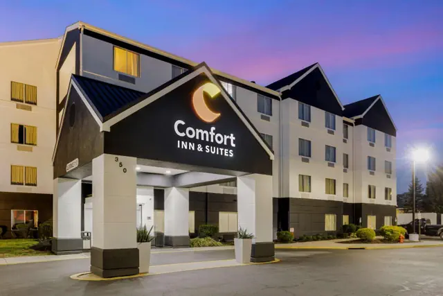 Photo 1 - Comfort Inn & Suites Mt Laurel-Philadelphia
