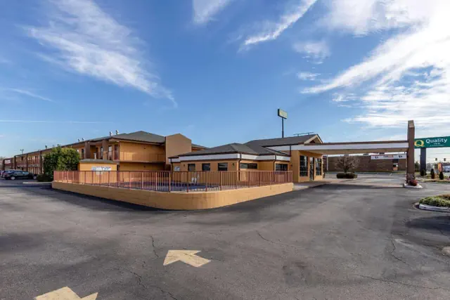 Photo 1 - Quality Inn Duncan Spartanburg West