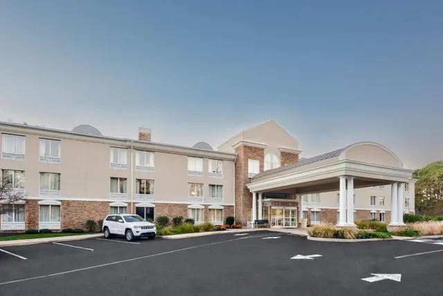 Photo 1 - Holiday Inn Express - Neptune by IHG