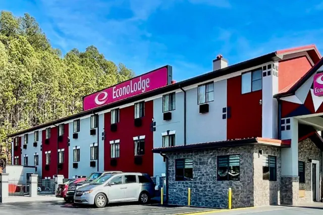 Photo 1 - Econo Lodge Cartersville-Emerson Lake Point