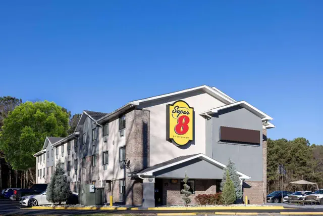 Photo 1 - Super 8 by Wyndham Villa Rica